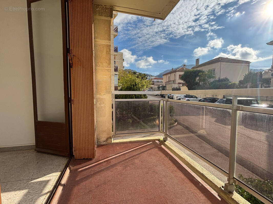 Appartement à MARSEILLE-8E