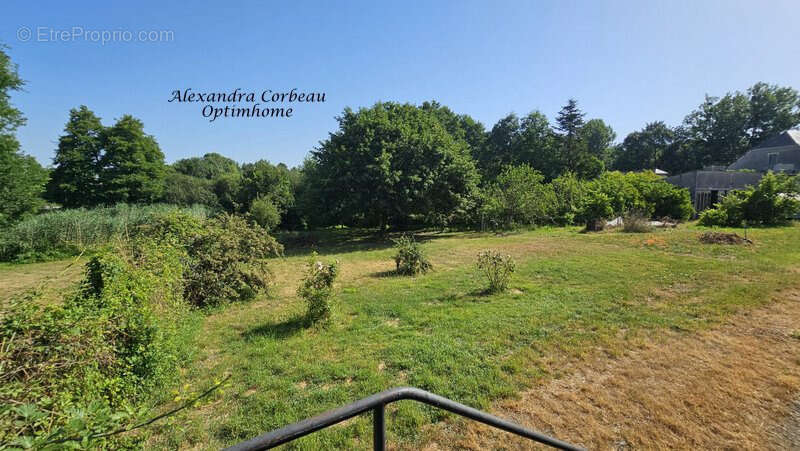 Ensemble immobilier de rapport – 3 logements et 2 hangars sur plus de 5 000 m²LA PELLERINE (49) - photo 6