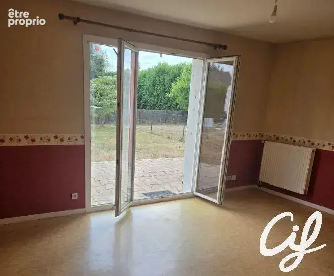 Maison T2 ALIZAY - 47.63 m2  135 000 Euros - photo 2