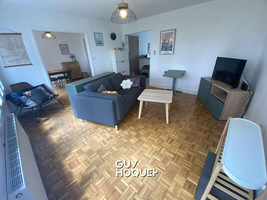 Appartement à PARAY-LE-MONIAL