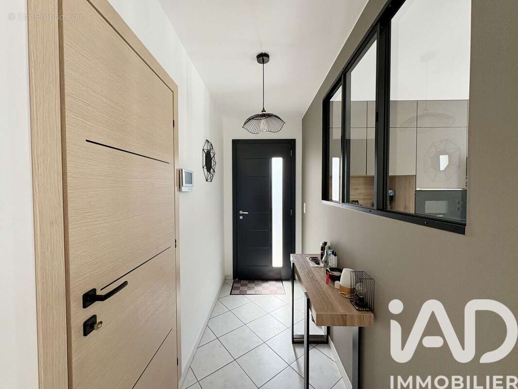 Photo 3 - Maison à CALVISSON