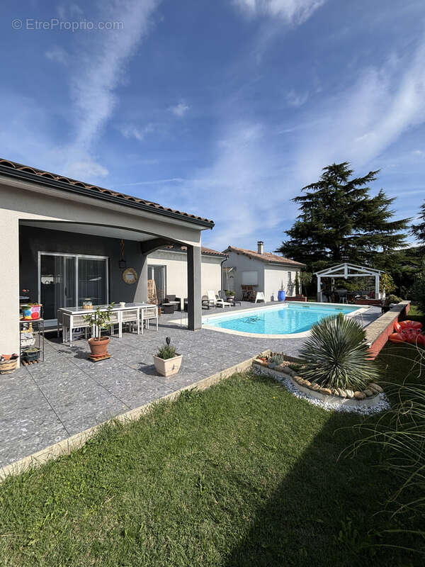 Maison à SAINT-MARCEL-LES-VALENCE