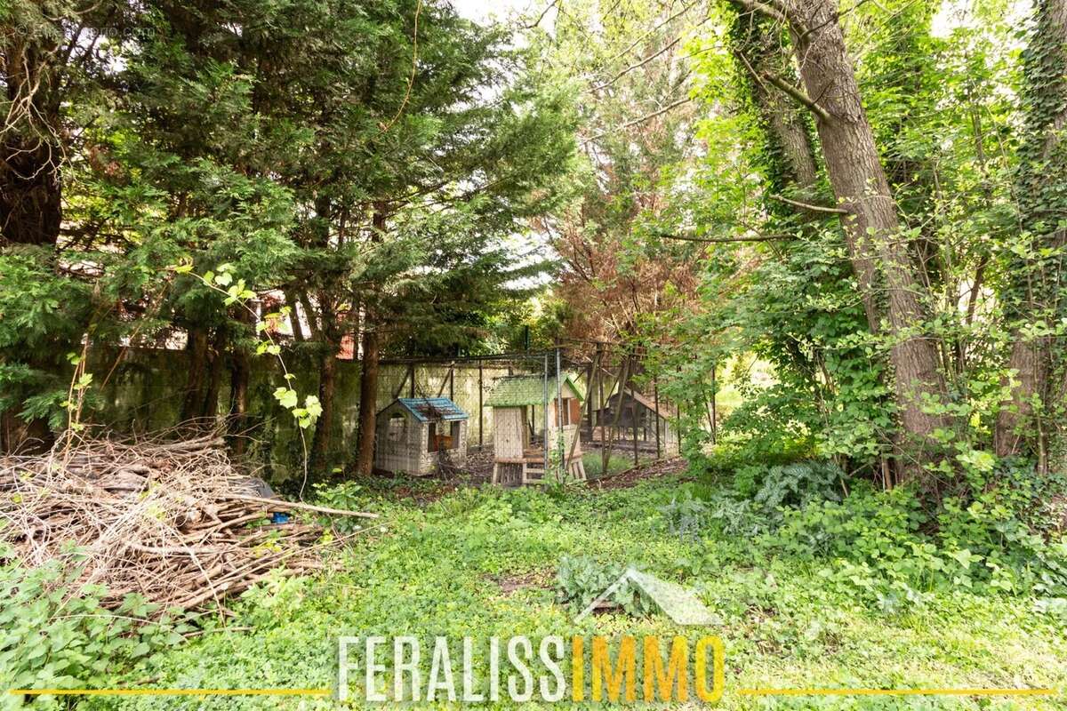 Maison à VAUX-SUR-SEINE