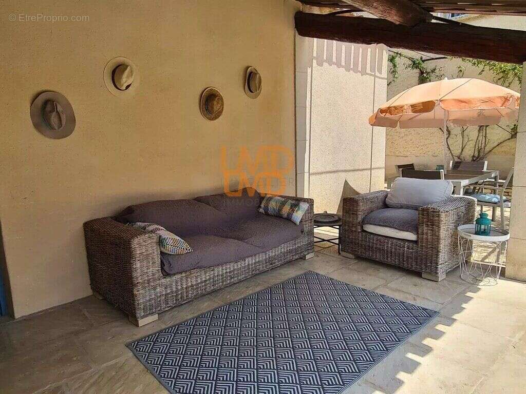 Maison à CAUMONT-SUR-DURANCE