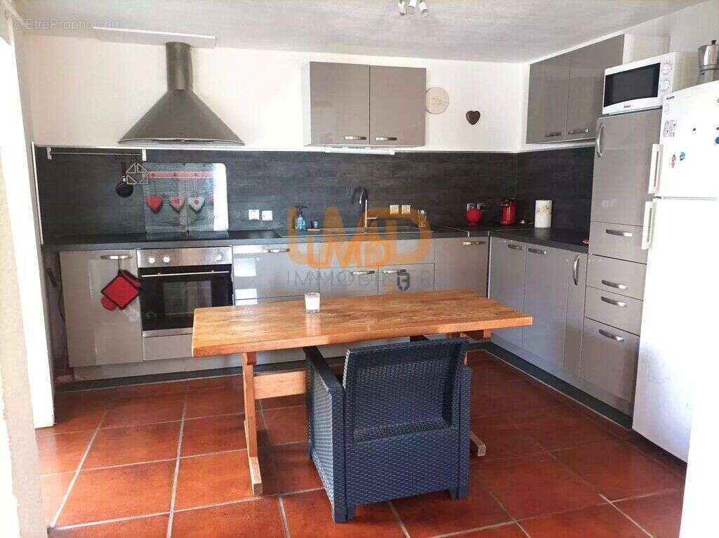 Maison à SAINT-JEAN-DE-SERRES