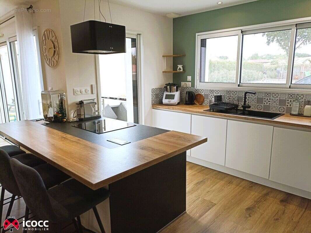 Maison 129 m² à Chateau-Guibert  - photo 7