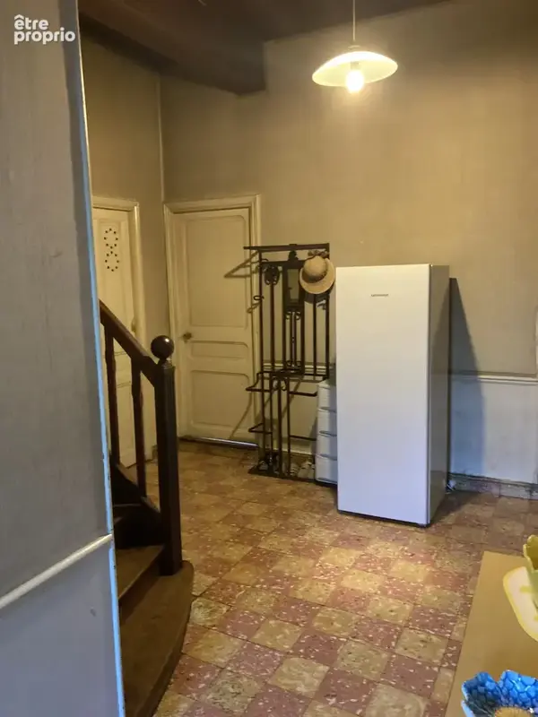 Propriété exceptionnelle en bord de rivière avec 3 appartements, grands garages et magnifique jardin à Axat - photo 6