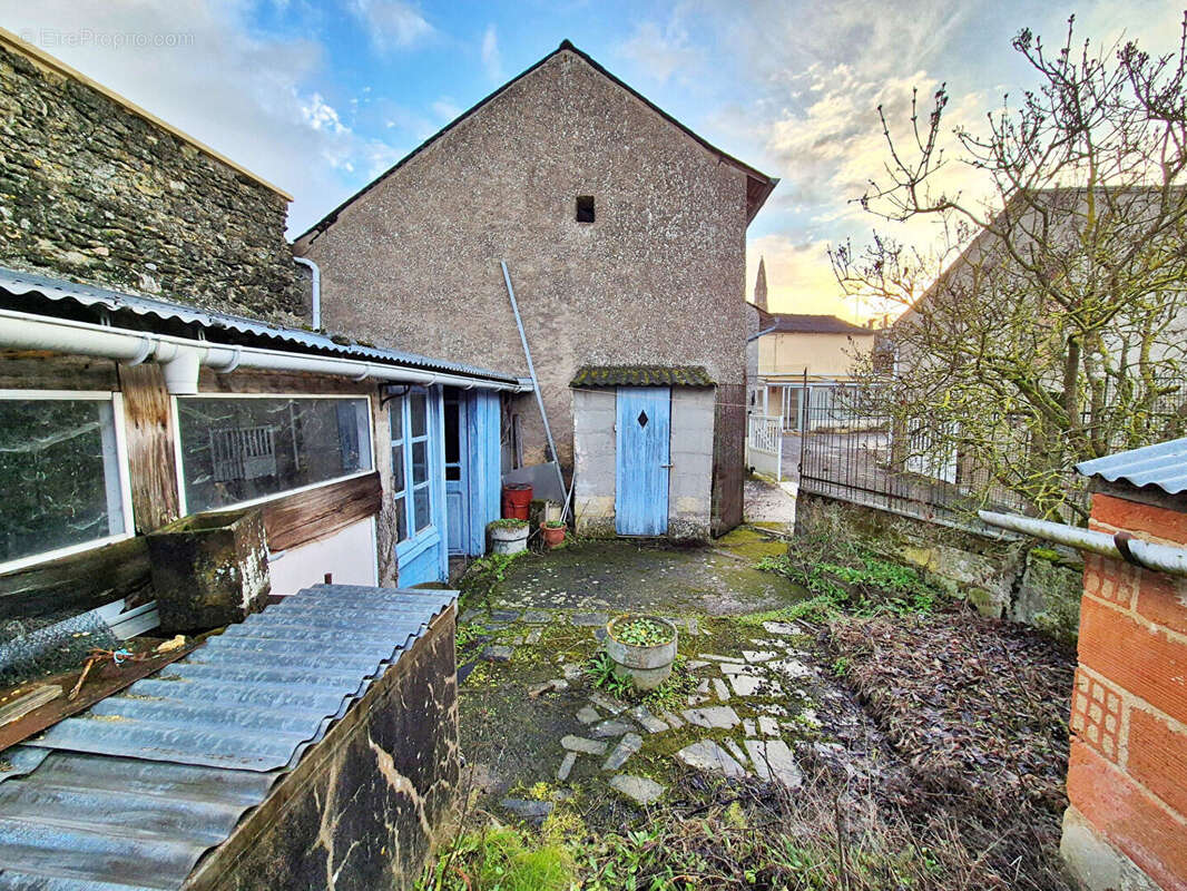 Maison à CHAVAGNES