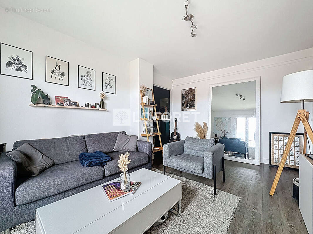 Appartement à CHAMPIGNY-SUR-MARNE
