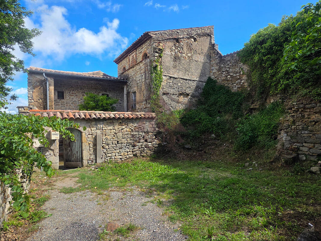 Maison à COURRY