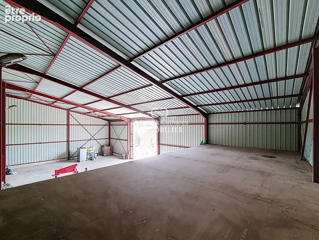 Commerce 280 m² à Maury  - photo 7