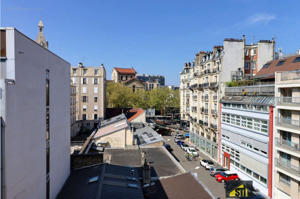 Appartement à PARIS-14E