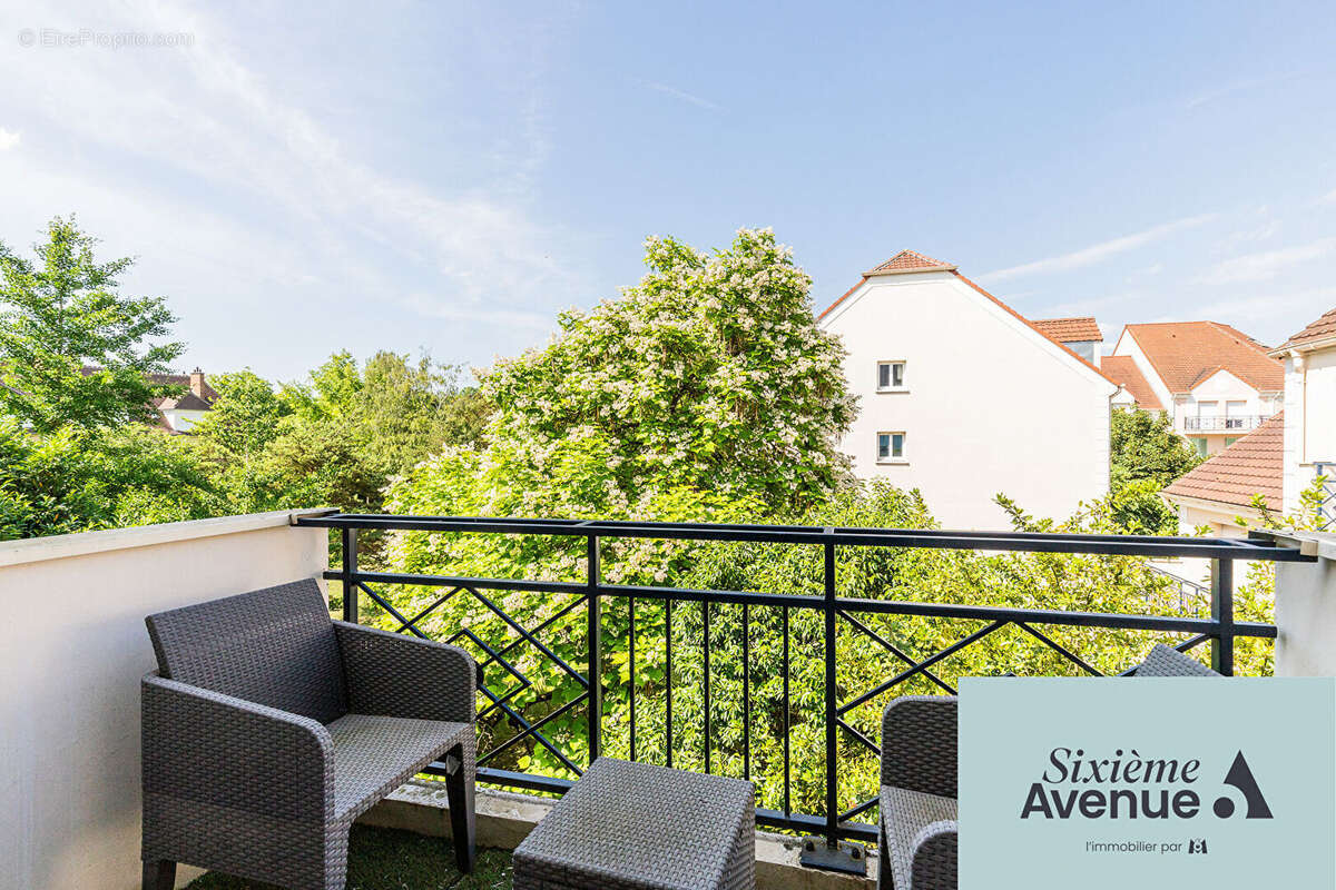 Appartement à CHILLY-MAZARIN