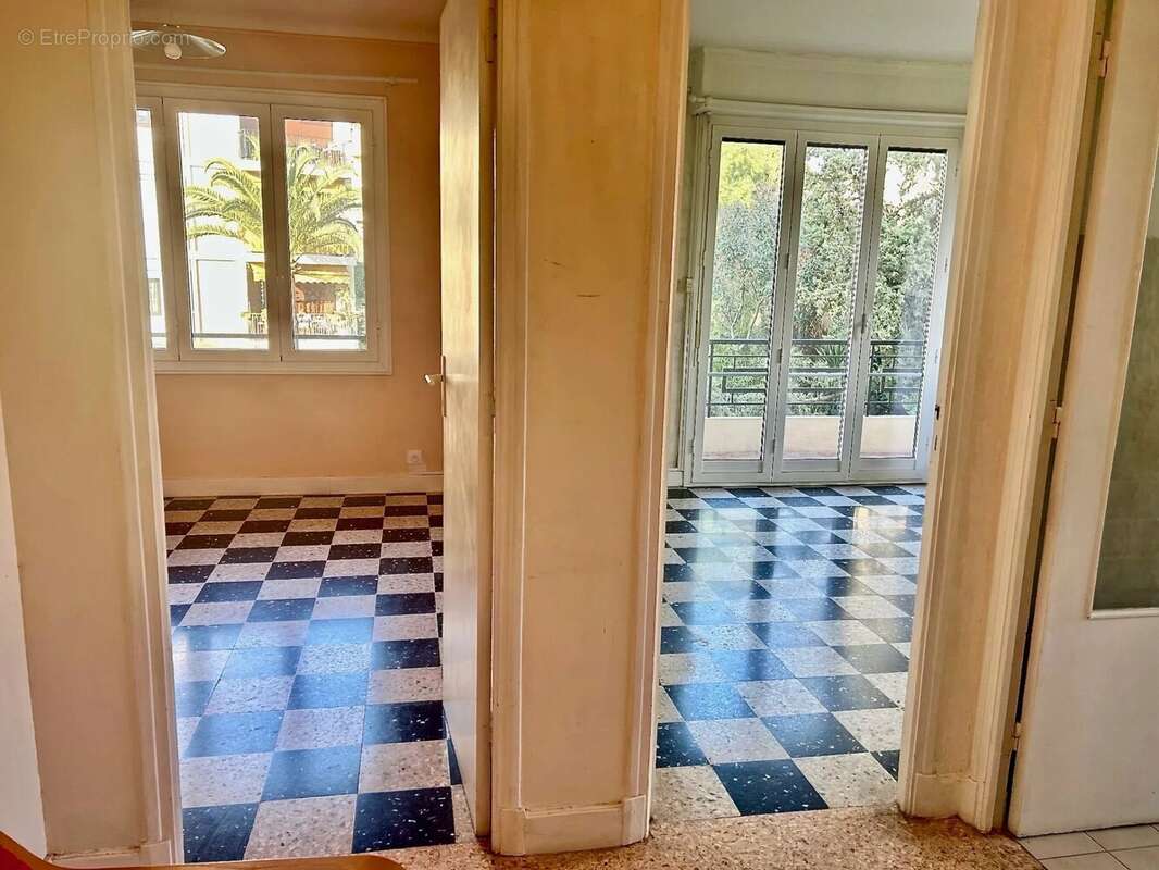 Appartement à NICE
