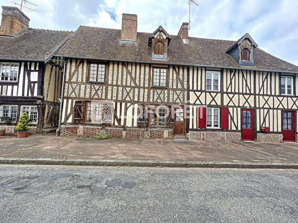 Maison à LA FERRIERE-SUR-RISLE