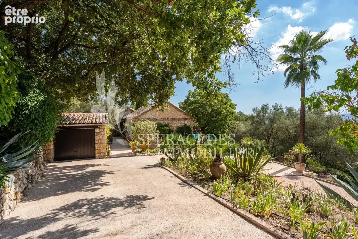Saint-Cézaire-sur-Siagne – Charmante bastide en pierre de plain-pied - photo 6