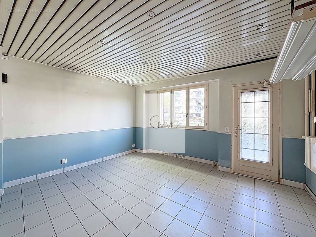 Appartement à THIAIS