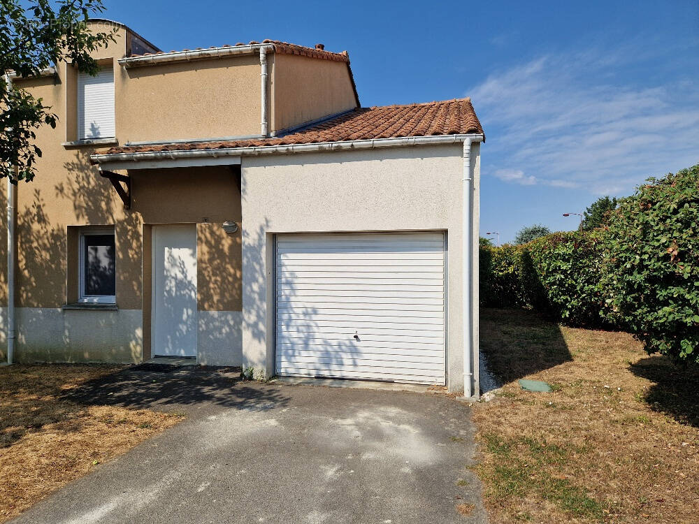 Maison à GENESTON