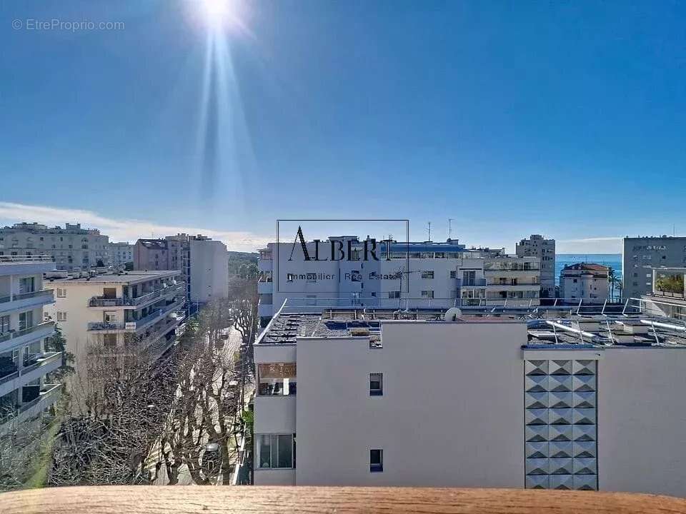 Appartement à CANNES