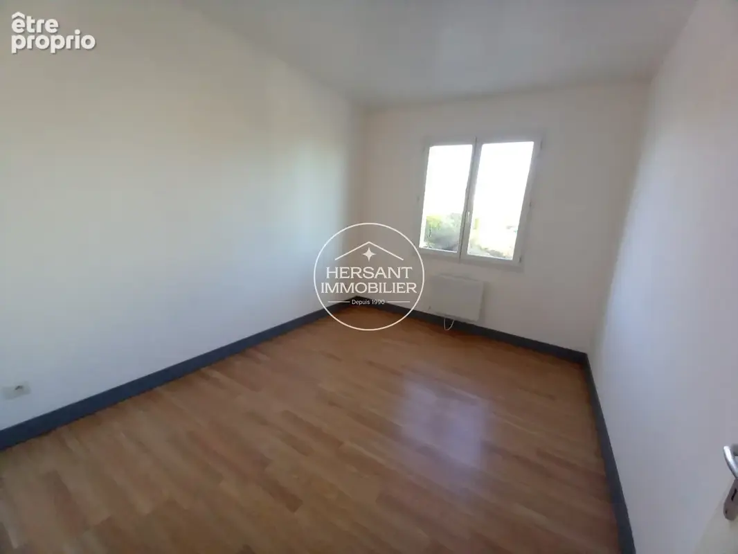 DRY -   Maison de plain-pied, habitable de suite, avec  potentiel d'évolution - photo 13