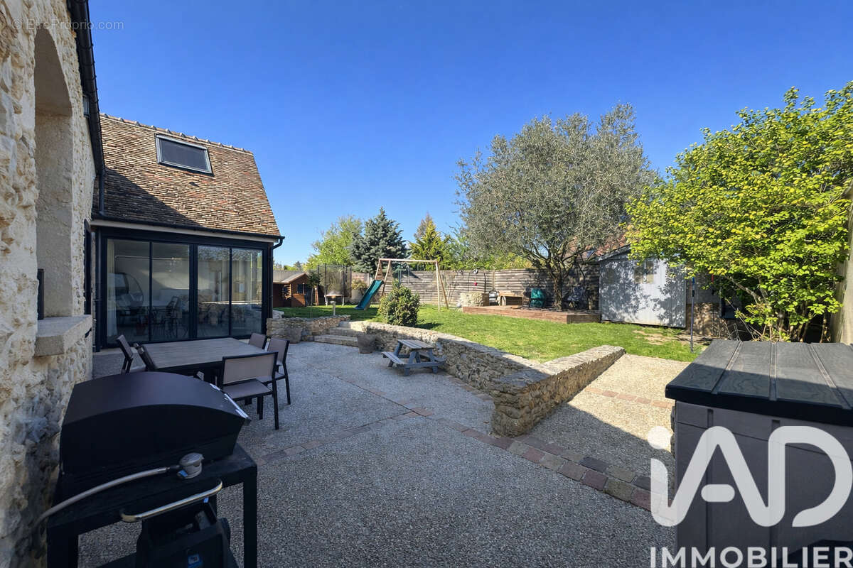 Photo 9 - Maison à HOUDAN