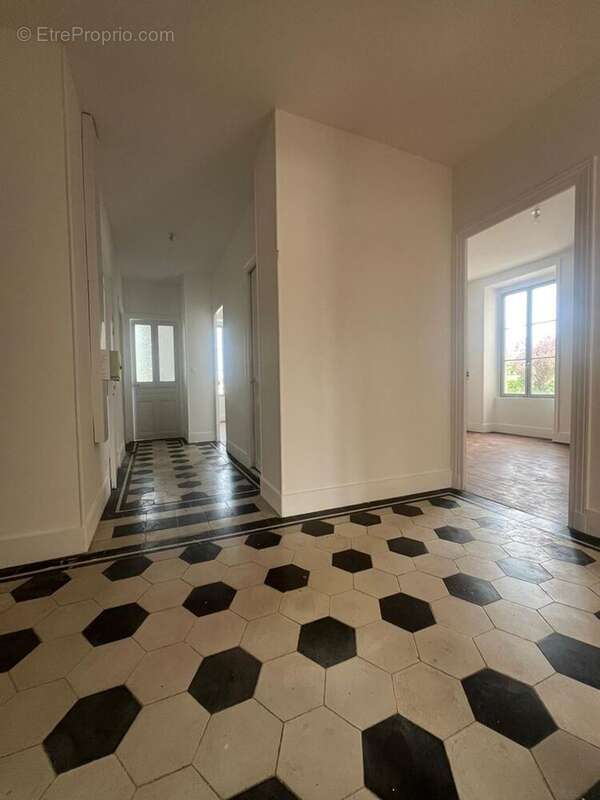 Appartement 99 m² à Beaune  - photo 6