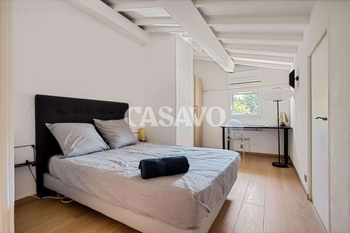 Maison à LE THOLONET