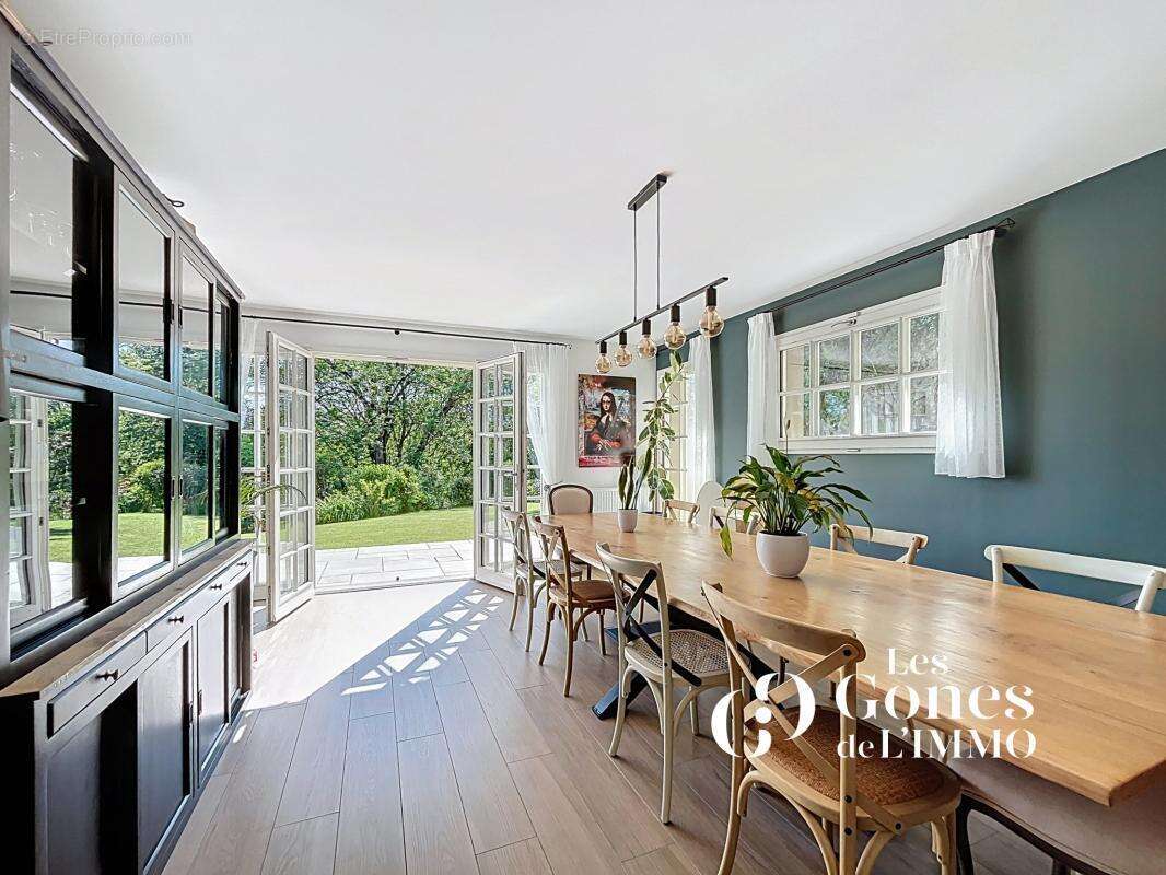 Maison à FRANCHEVILLE