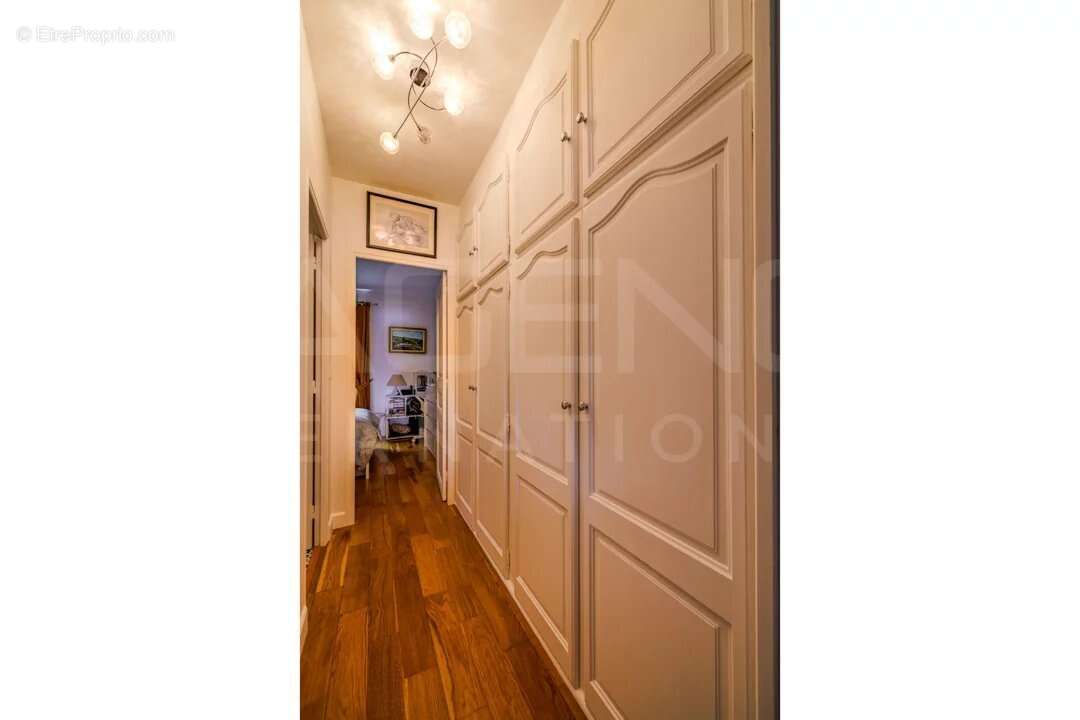 Maison à VAUX-SUR-SEINE