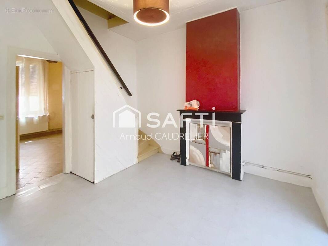Photo 1 - Maison à VALENCIENNES