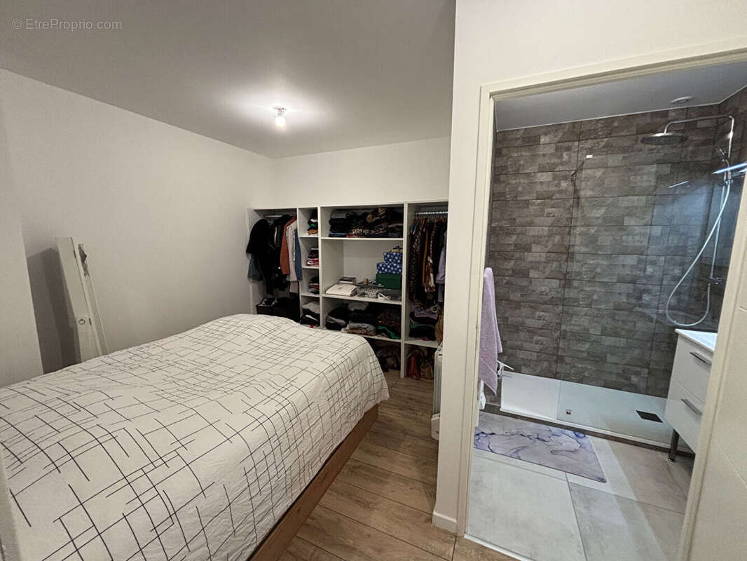 Appartement à LA BOISSE