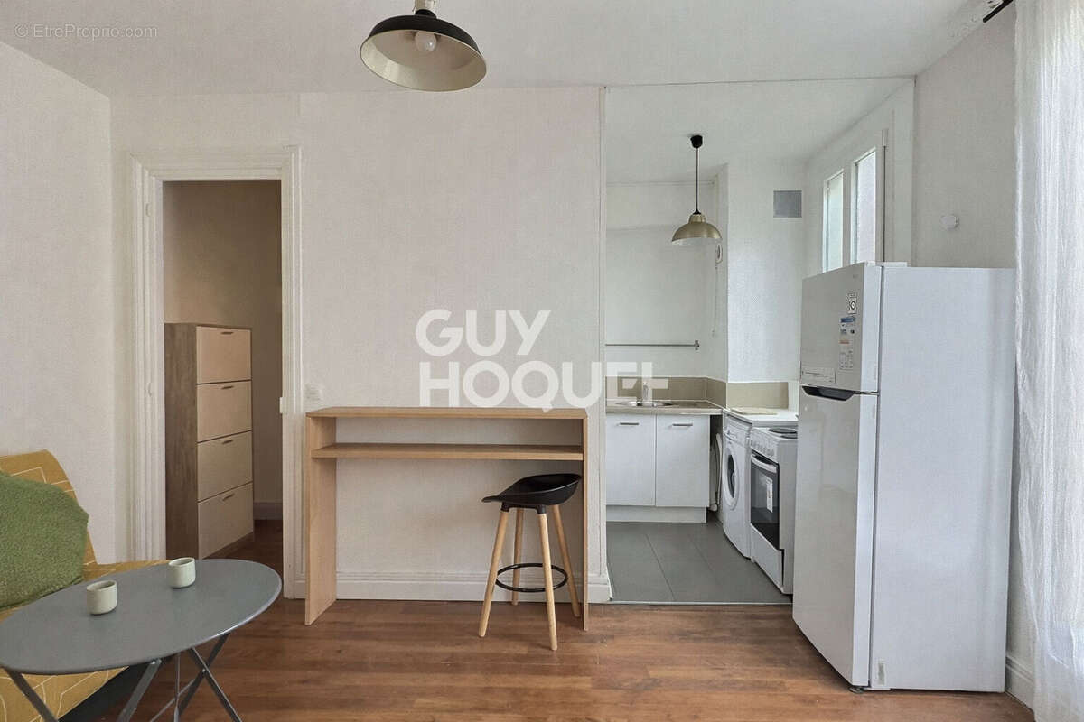Appartement à AUBERVILLIERS