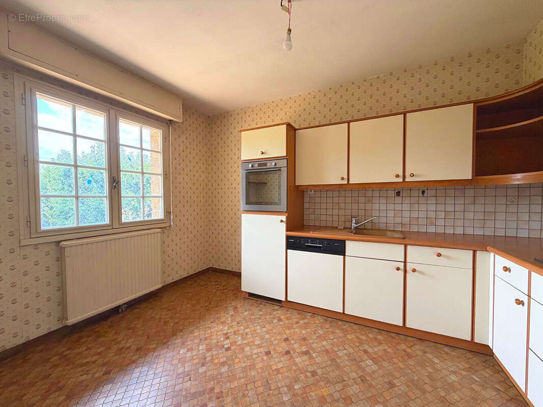 Maison a thorigne fouillard ! - photo 4