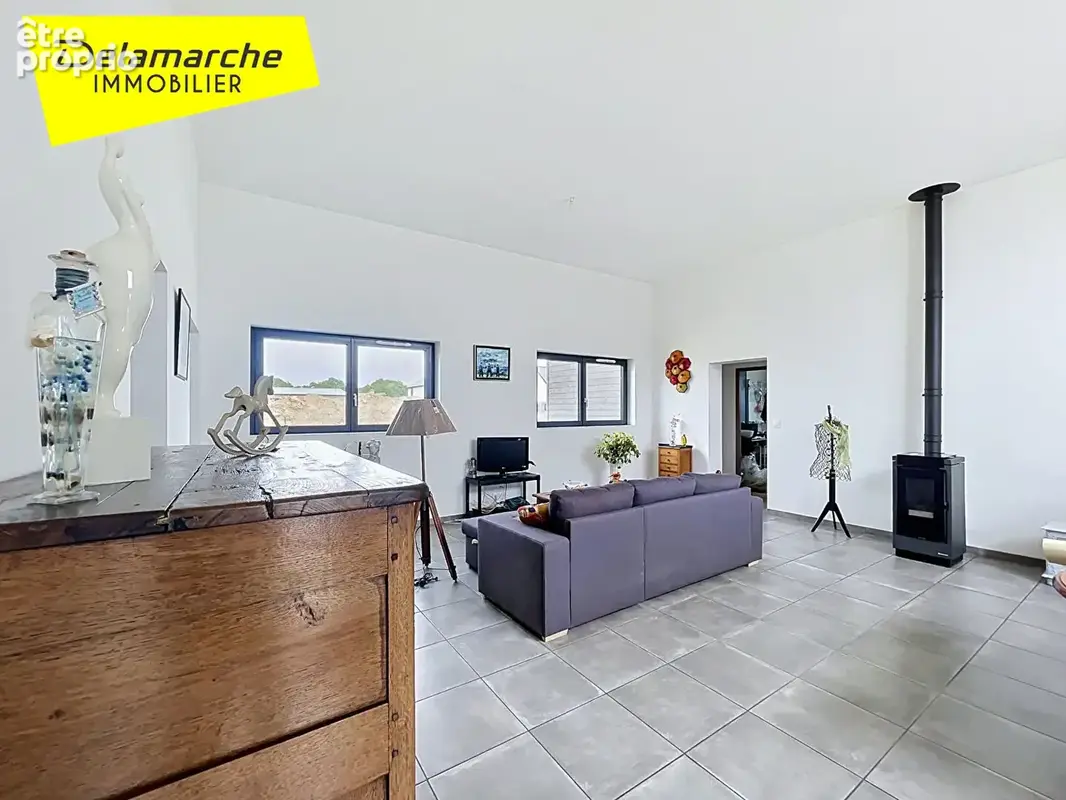 Maison de plain pied moderne  et pratique de 2023 en Ossature bois à Ponts (50300 )  4 pièces et un garage aux abords immédiats  - photo 4
