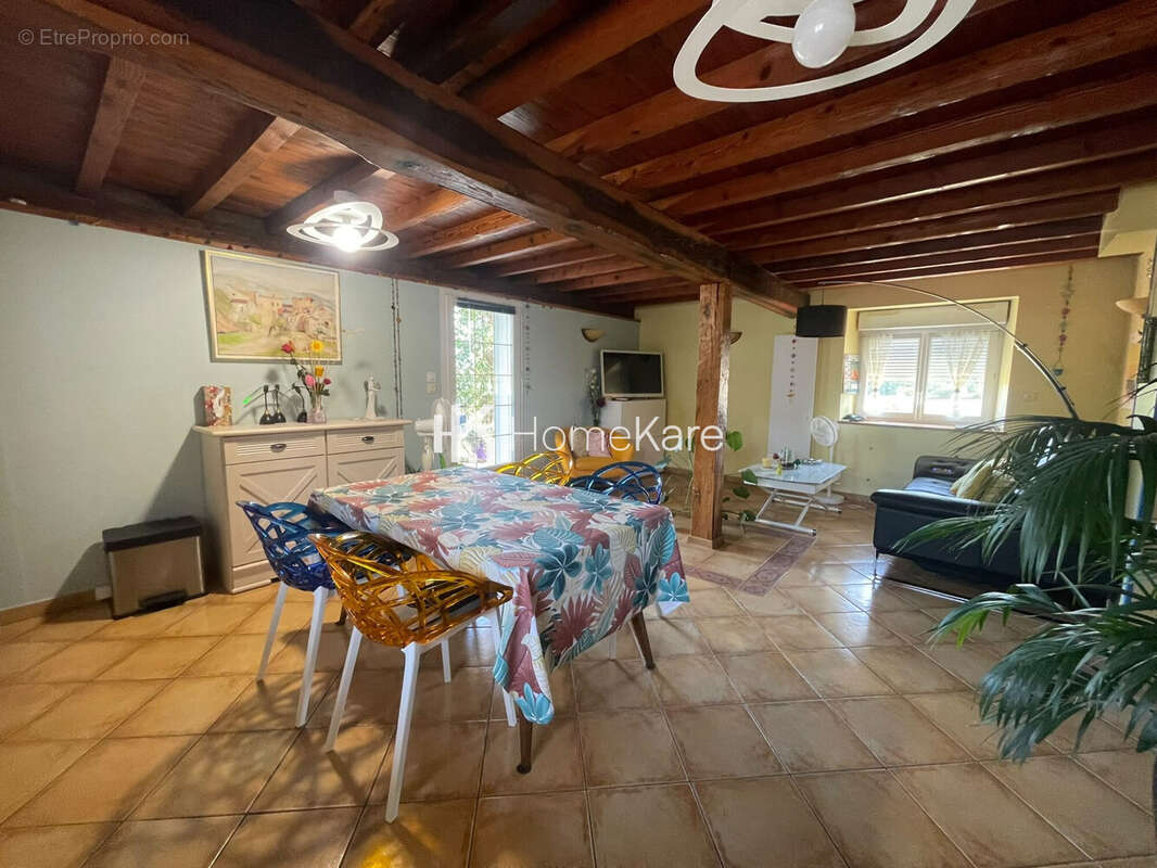 Maison 130 m² à Madiere  - photo 9