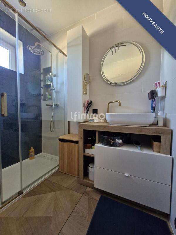 Maison familiale 98m² avec piscine et grands garages – Montazels - photo 10