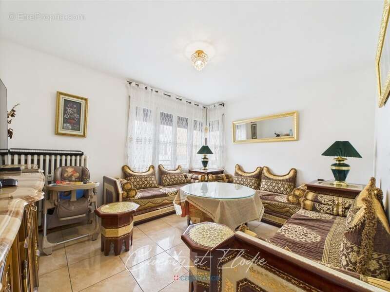 Appartement à ALBERTVILLE