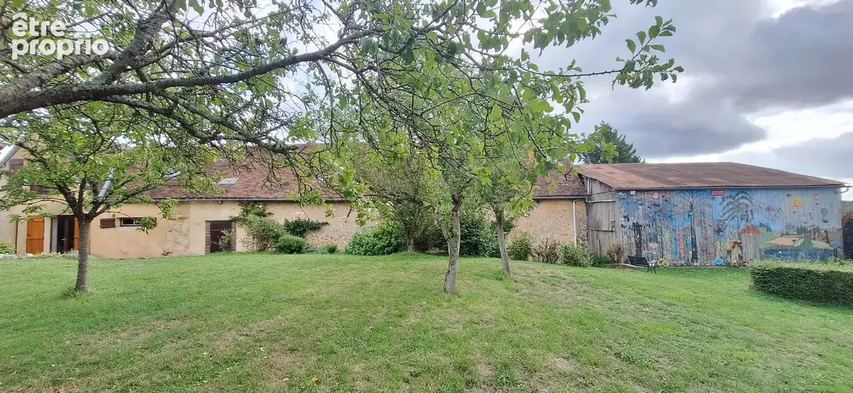 A 15mn de l'a5, maison de charme et authenticite, 5/6 chambres, grange, dependances sur son terrain  de 2963m2 - photo 5