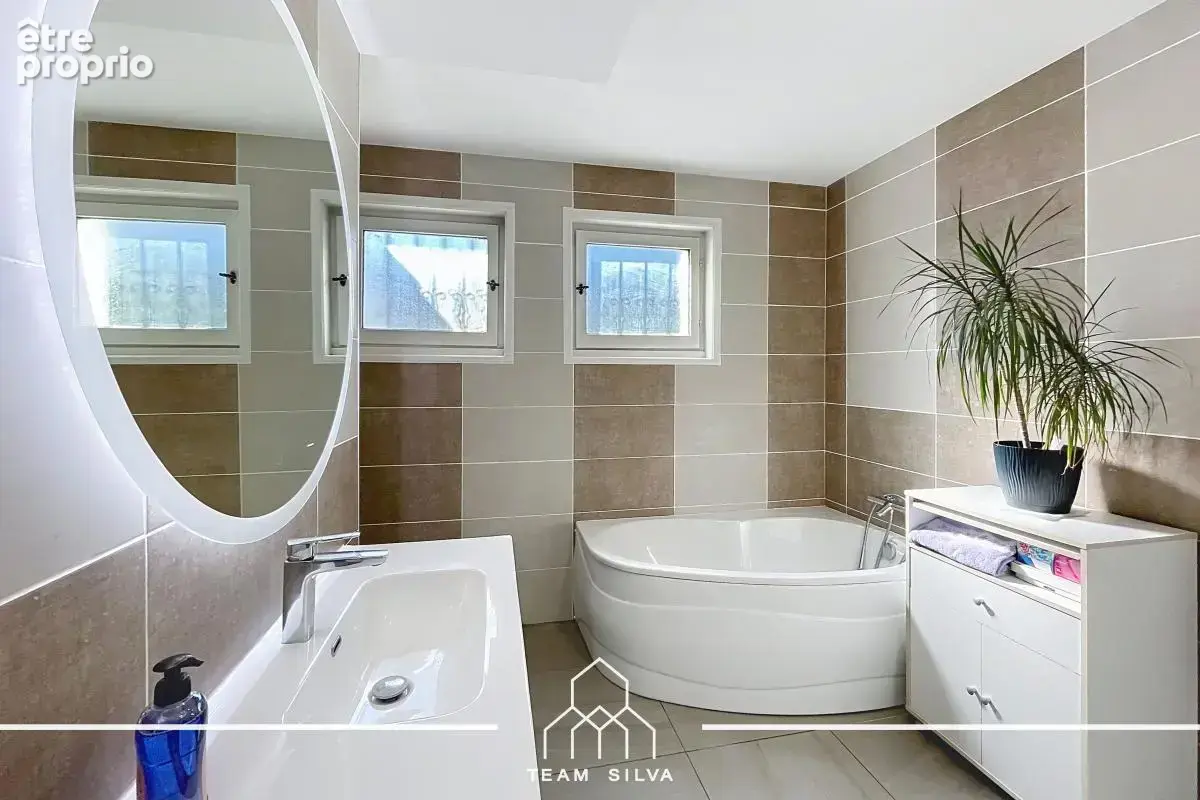 Maison 4 pièces 125 m² à vendre à Ternay (69360) - photo 12