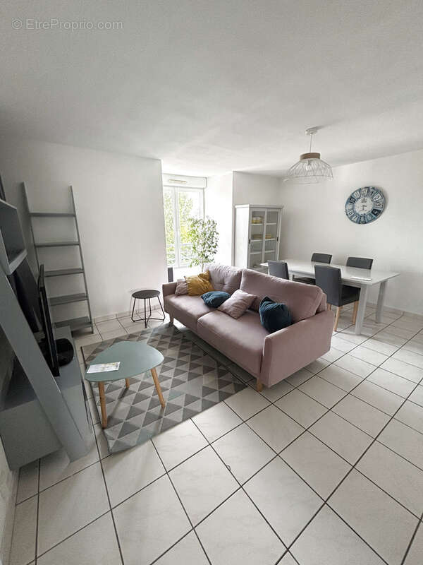 Appartement de 79m2 dans une résidence fermée et sécurisée à Valenciennes - photo 2