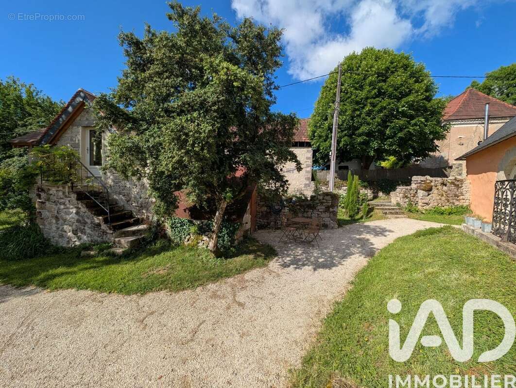 Maison 170 m² à Branceilles  - photo 5
