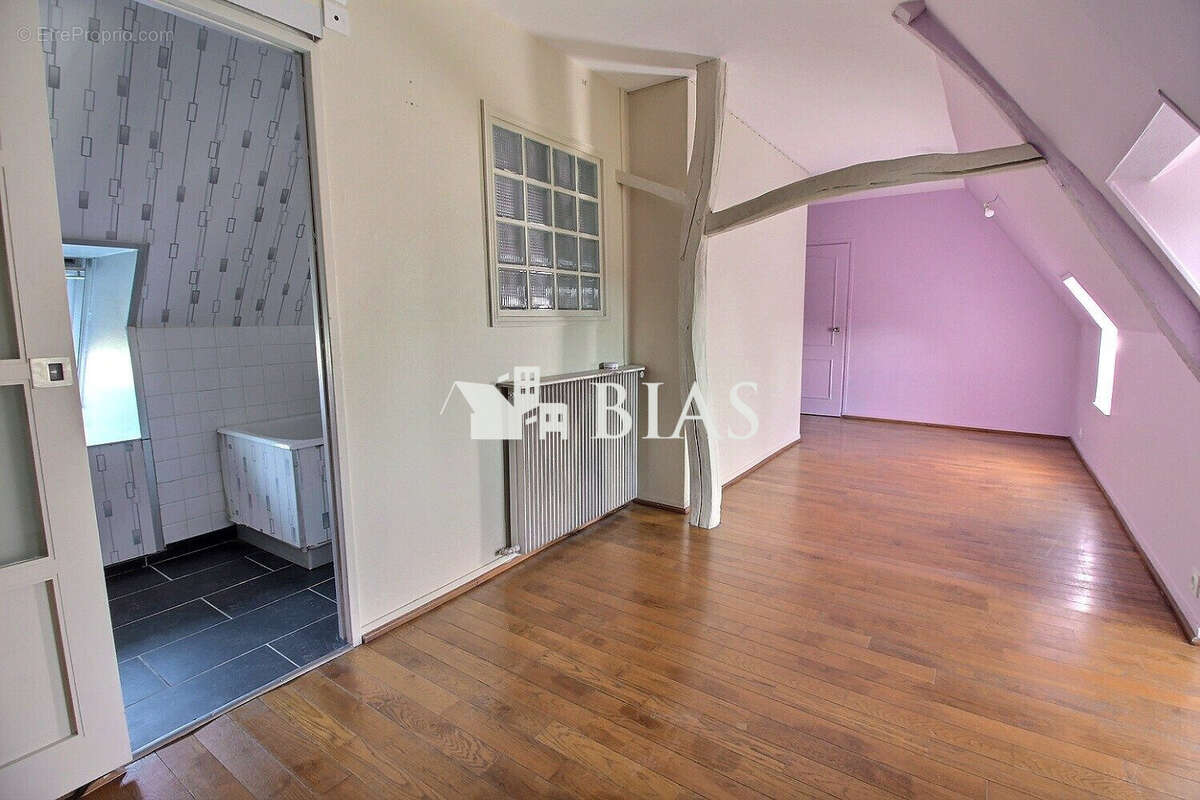 Maison à ROCQUEMONT