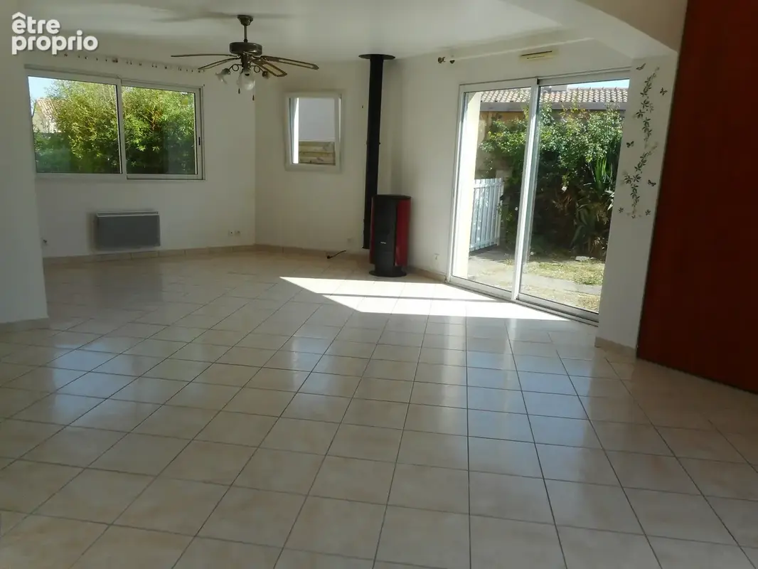 Maison spacieuse 6 pièces 4 chambres avec véranda et double garage bord de mer - photo 2
