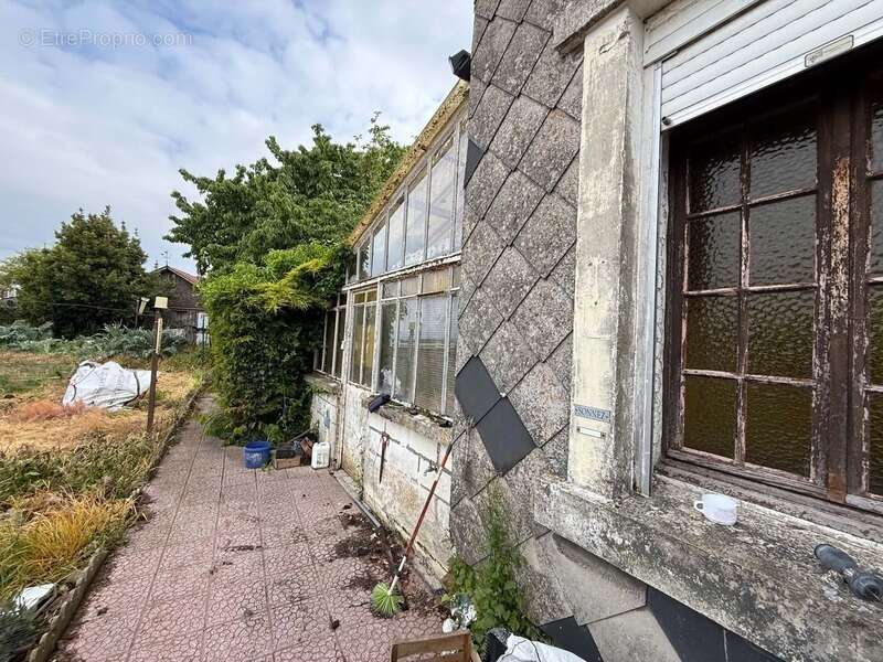 Maison à MASNIERES