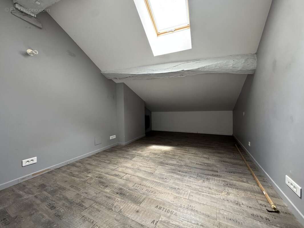 Appartement à SAINTES