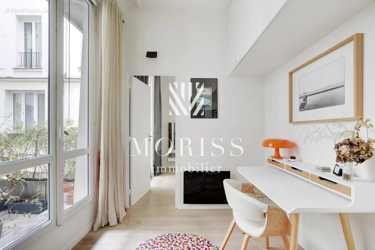 Appartement à PARIS-3E