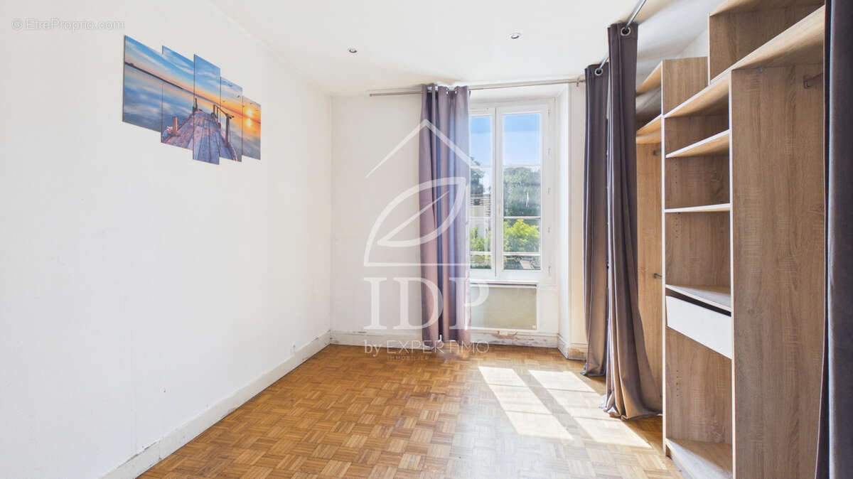 À vendre   Charmant appartement 3 pièces en immeuble meulière   123 500 € FAI - photo 10