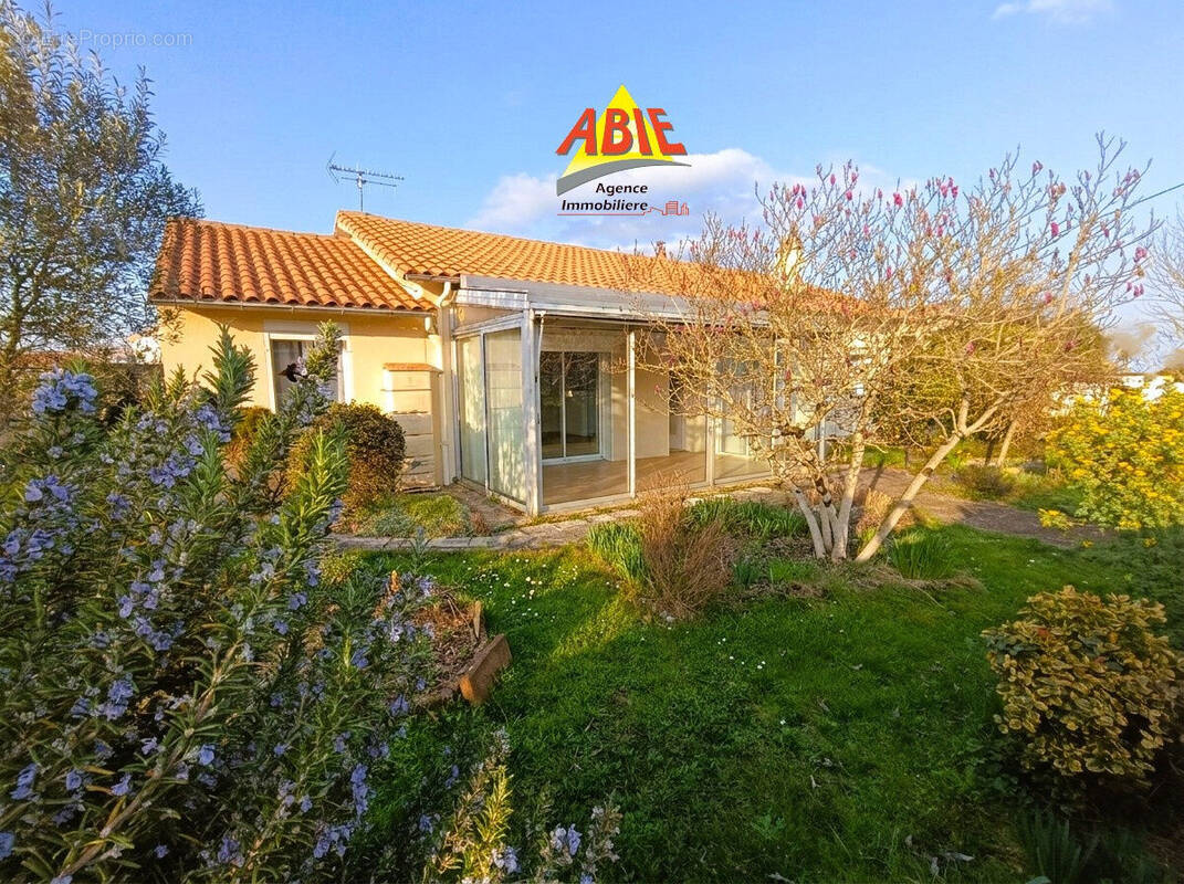 Photo 1 - Maison à MAGNE