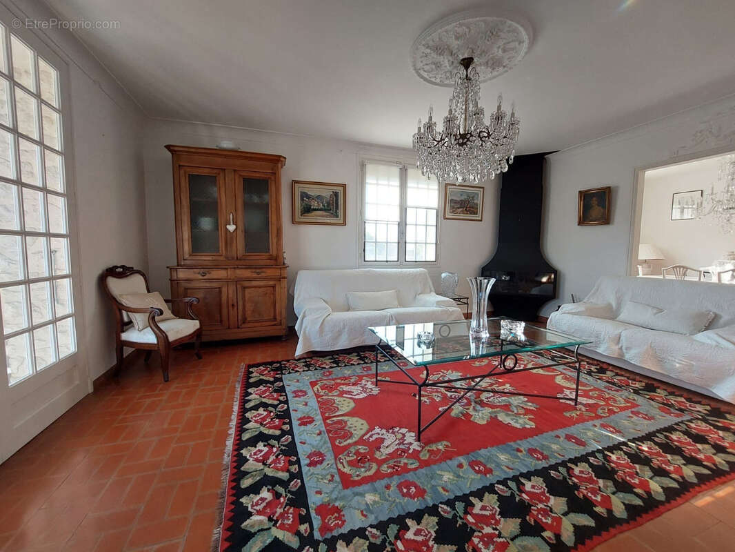 Maison à MONTEUX