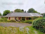 Maison à SAINT-PIERRE-SUR-ORTHE